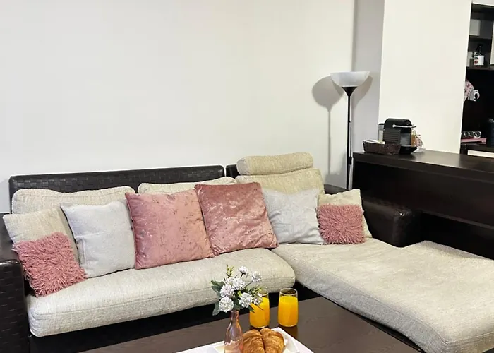 Rea Olive Residential - Quiet And Cozy Apartment